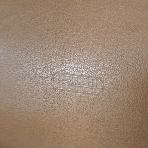 Rare Vintage Coach Brown leather makeup case. - Picture 7 of 8